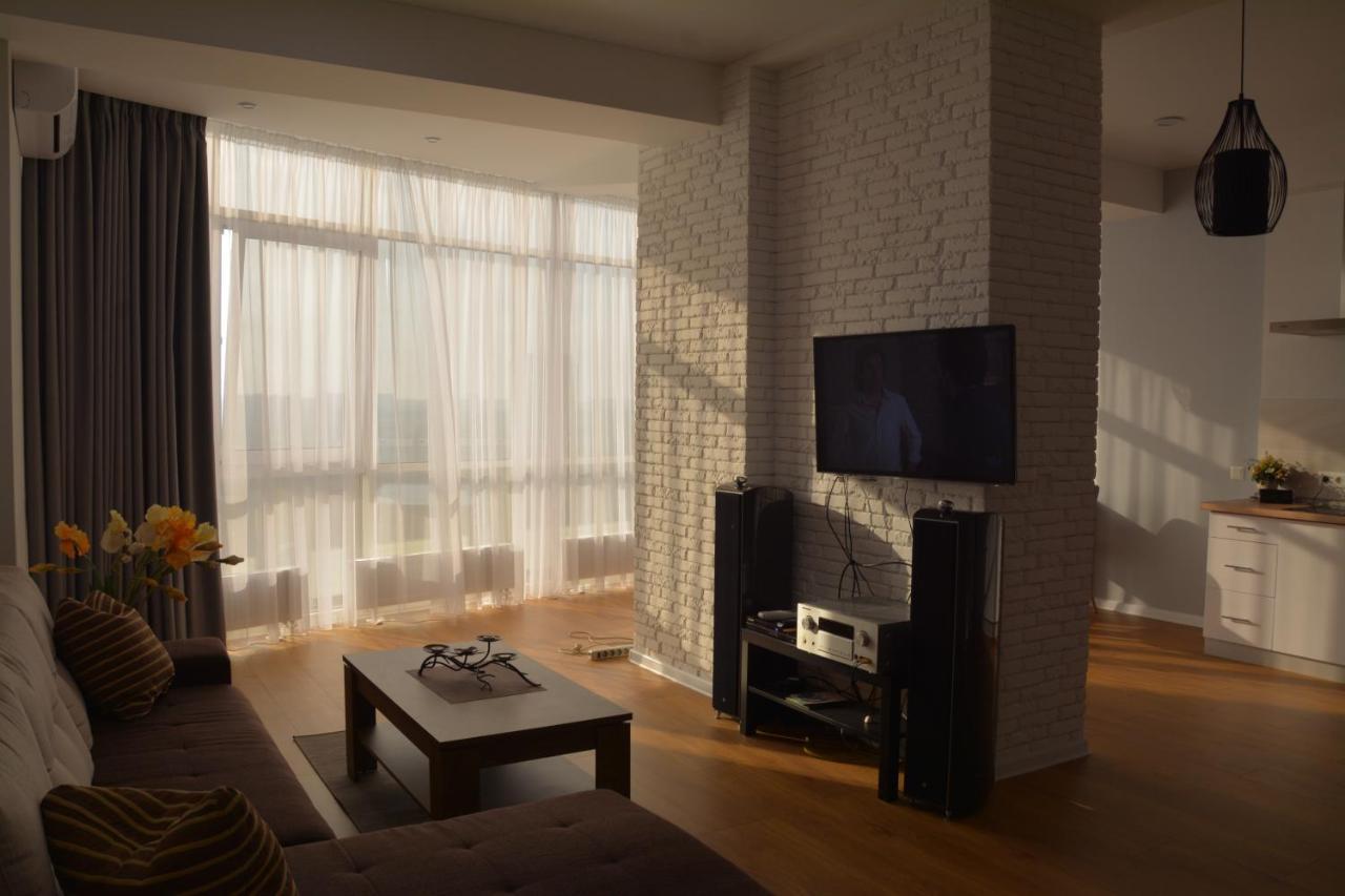 Sky Apartment Одесса Экстерьер фото