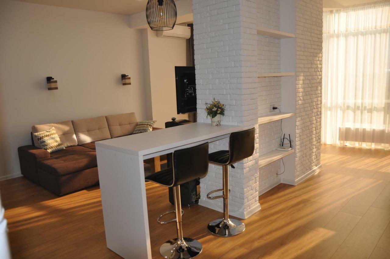 Sky Apartment Одесса Экстерьер фото