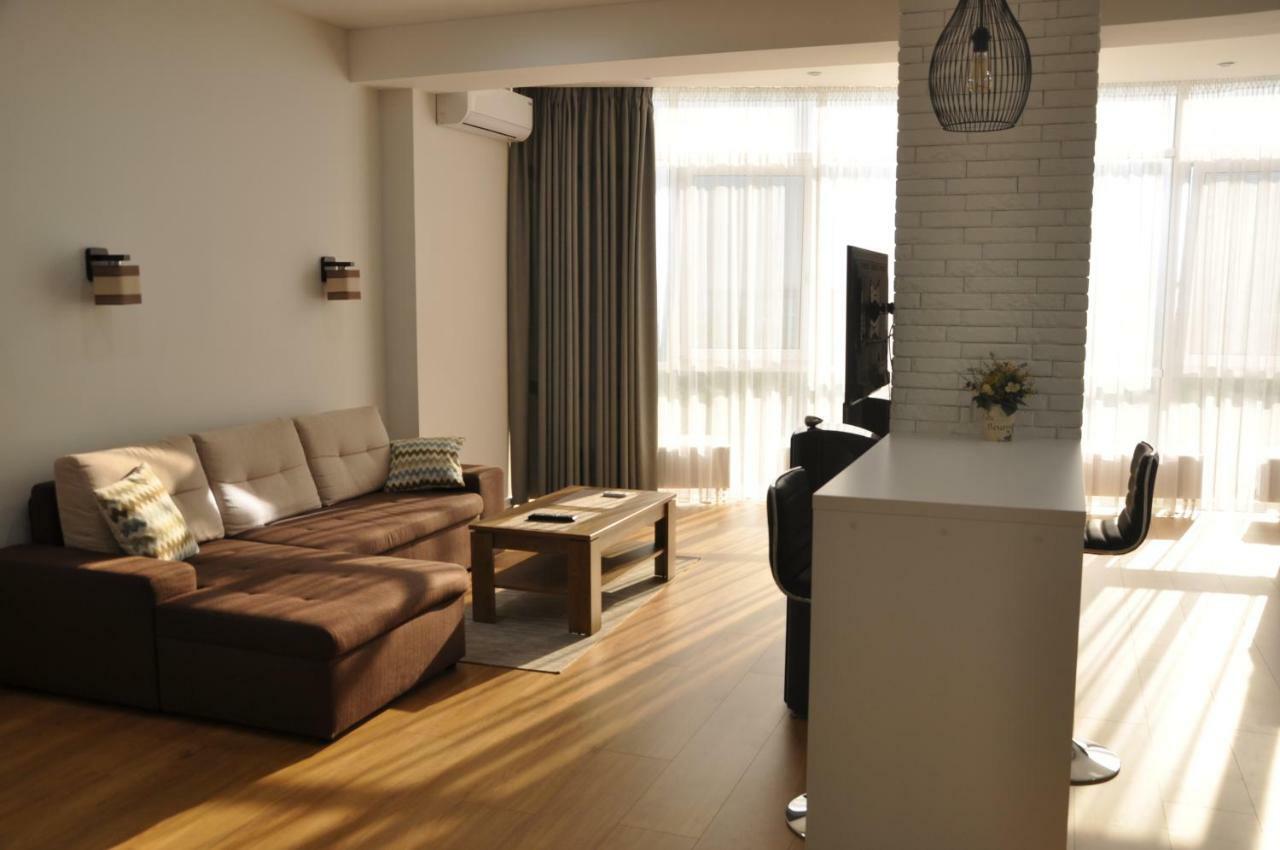 Sky Apartment Одесса Экстерьер фото